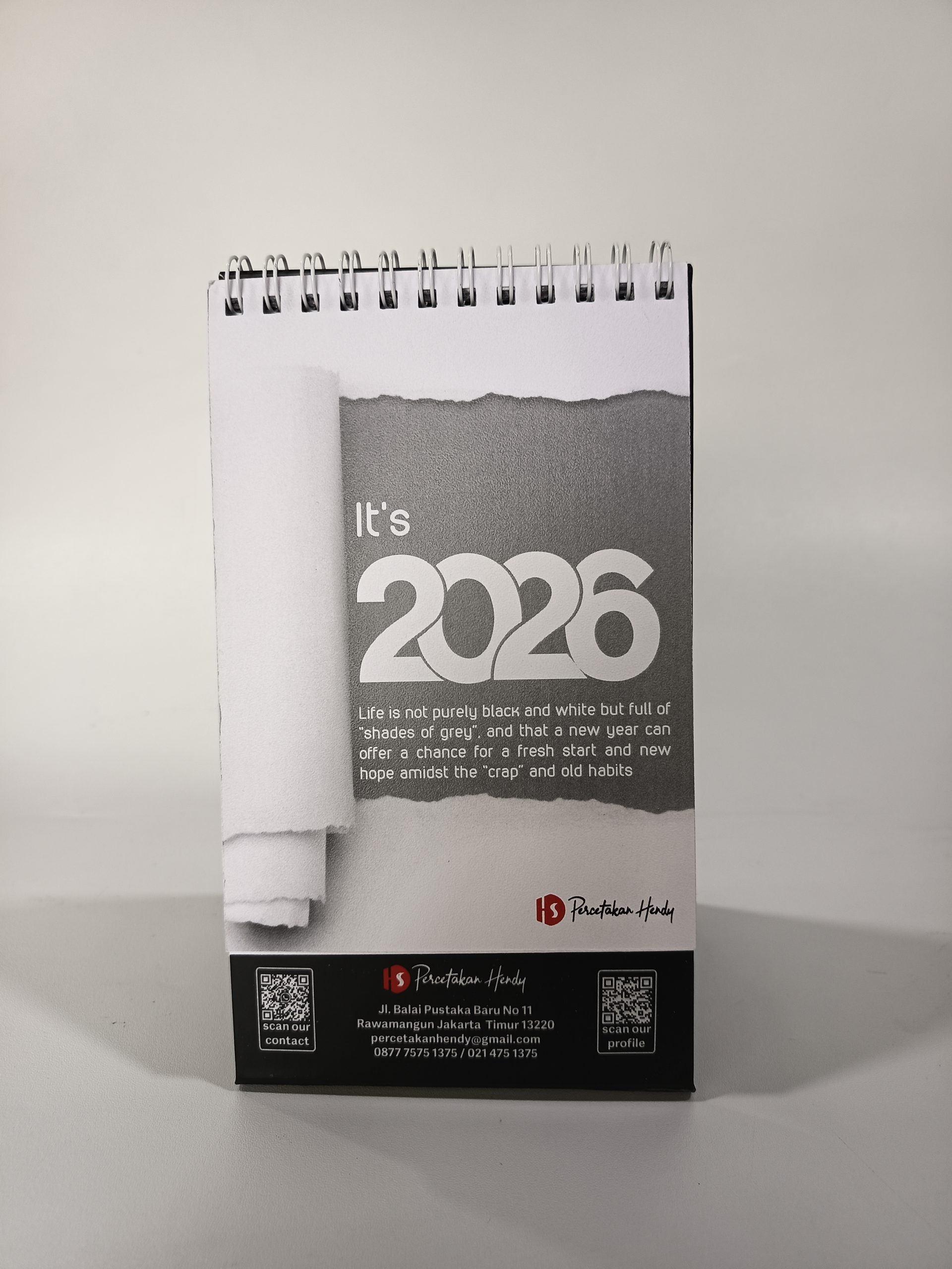 Cetak Kalender Meja 2026 di Percetakan Hendy – Cepat, Berkualitas, dan Bisa Custom!
