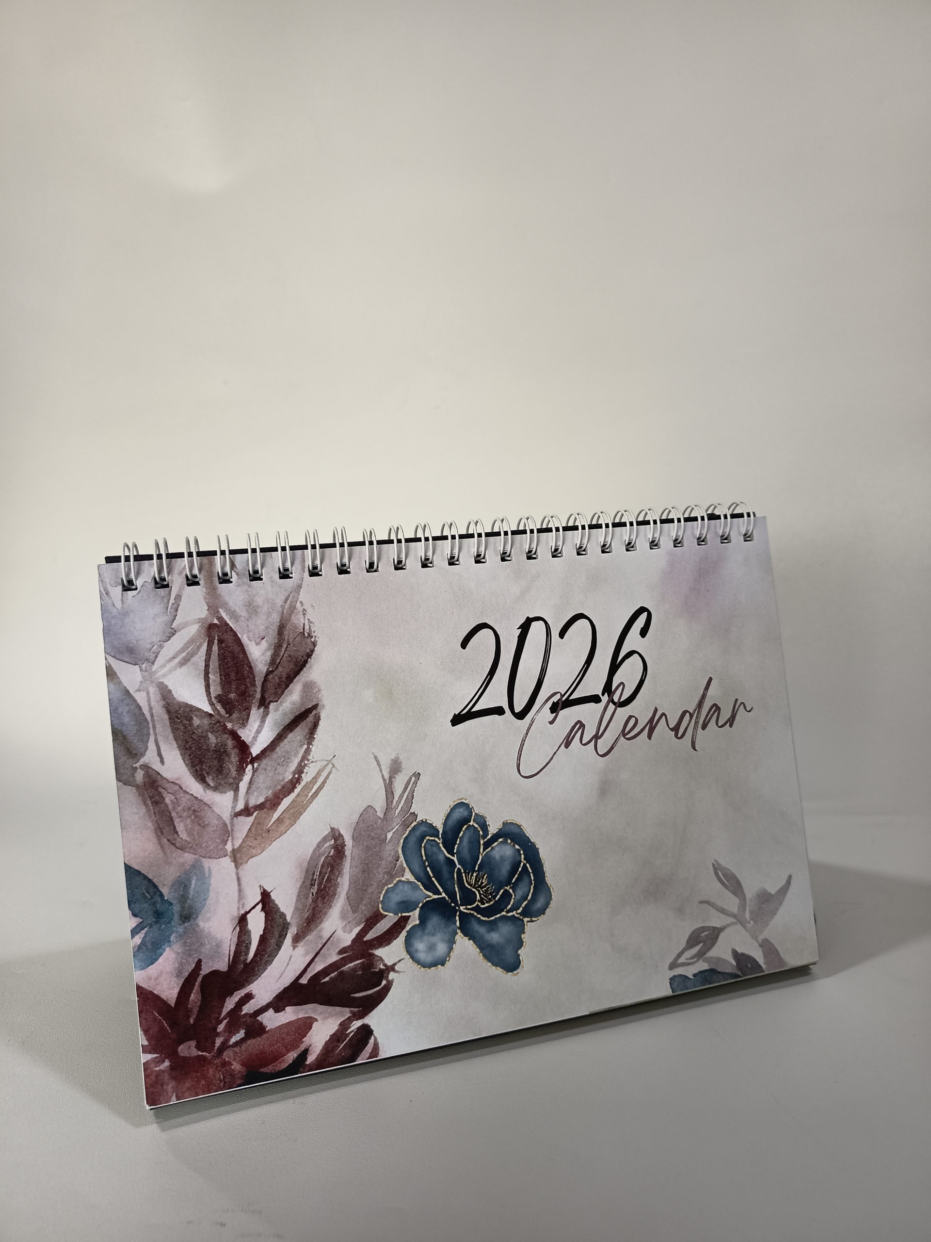 Kalender Kertas Ivory – Solusi Cetak Kalender Premium di Percetakan Hendy Jakarta